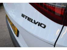 Alfa Romeo Stelvio T Nero Edizione 