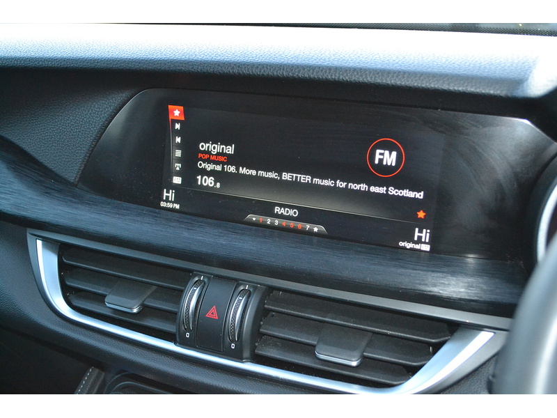 Alfa Romeo 2.0T Nero Edizione SUV 5dr Petrol Auto Q4 AWD Euro 6 (s/s) (200 ps)