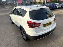 Suzuki SX4 S-Cross Boosterjet MHEV SZ-T 