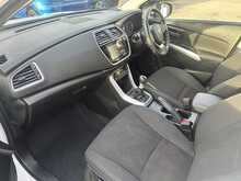 Suzuki SX4 S-Cross Boosterjet MHEV SZ-T 