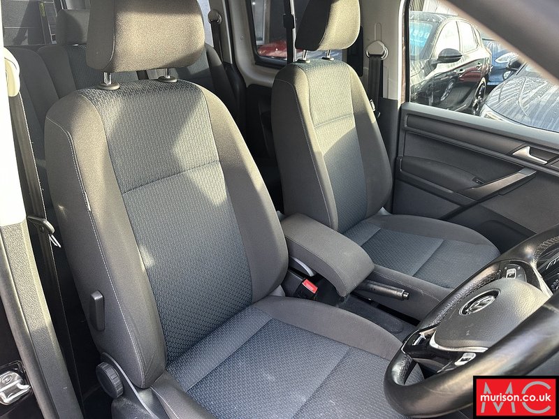 Volkswagen 2.0 TDi C20 Maxi Combi Van 5dr Diesel Manual FWD (Window) (128 g/km, 101 bhp)