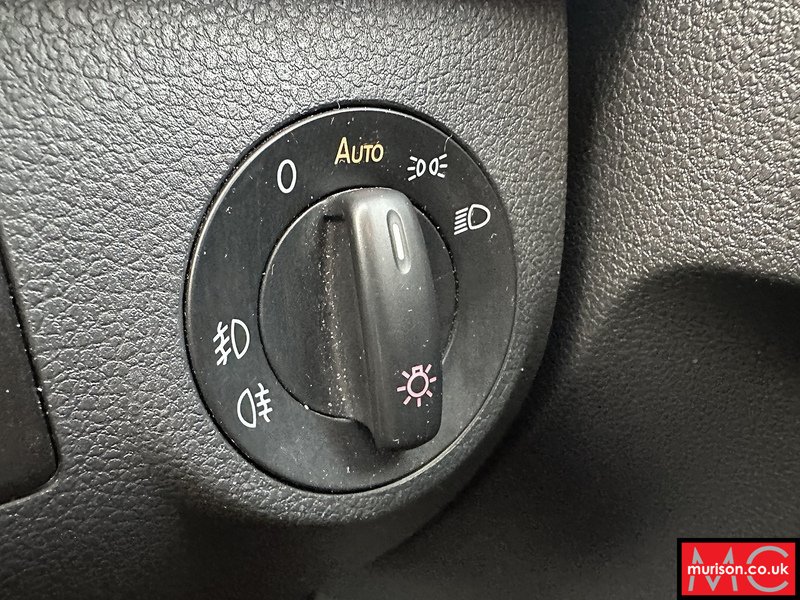 Volkswagen 2.0 TDi C20 Maxi Combi Van 5dr Diesel Manual FWD (Window) (128 g/km, 101 bhp)