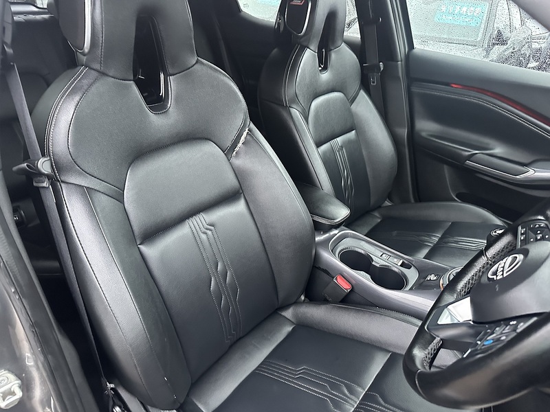 Nissan 1.0 DIG-T Tekna SUV 5dr Petrol Manual Euro 6 (s/s) (114 ps)