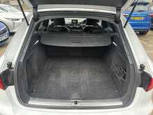 Audi A4 Avant TFSI Black Edition 