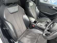 Audi A4 Avant TFSI Black Edition 