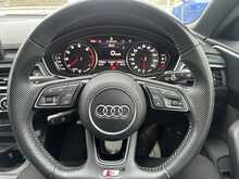 Audi A4 Avant TFSI Black Edition 