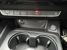 Audi A4 Avant TFSI Black Edition 