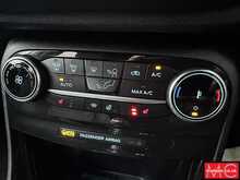 Ford Puma T EcoBoost MHEV ST-Line X Vignale 