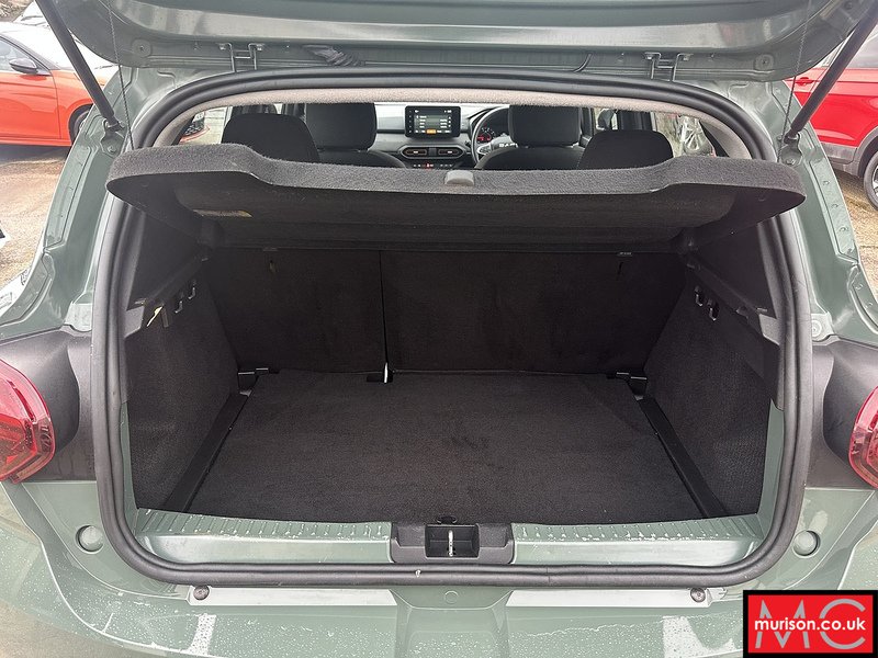 Dacia 1.0 TCe Journey Hatchback 5dr Petrol Manual Euro 6 (s/s) (90 ps)