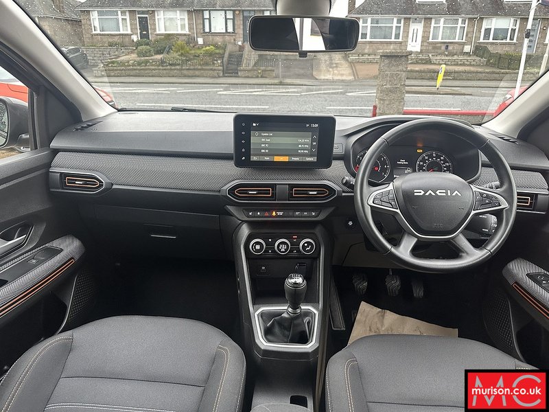 Dacia 1.0 TCe Journey Hatchback 5dr Petrol Manual Euro 6 (s/s) (90 ps)