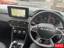 Dacia Sandero Stepway TCe Journey 