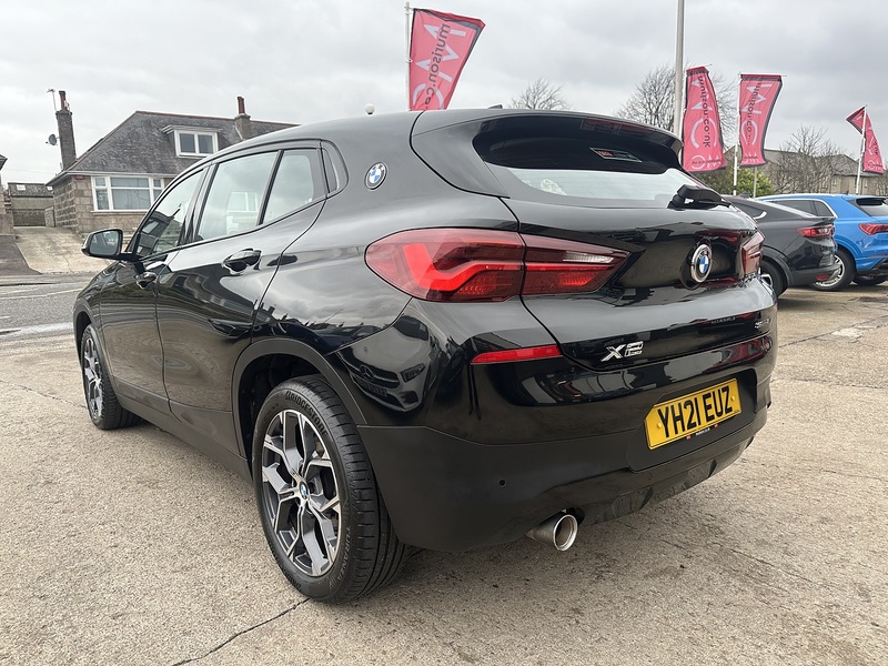 BMW 1.5 18i Sport SUV 5dr Petrol Manual sDrive Euro 6 (s/s) (136 ps)