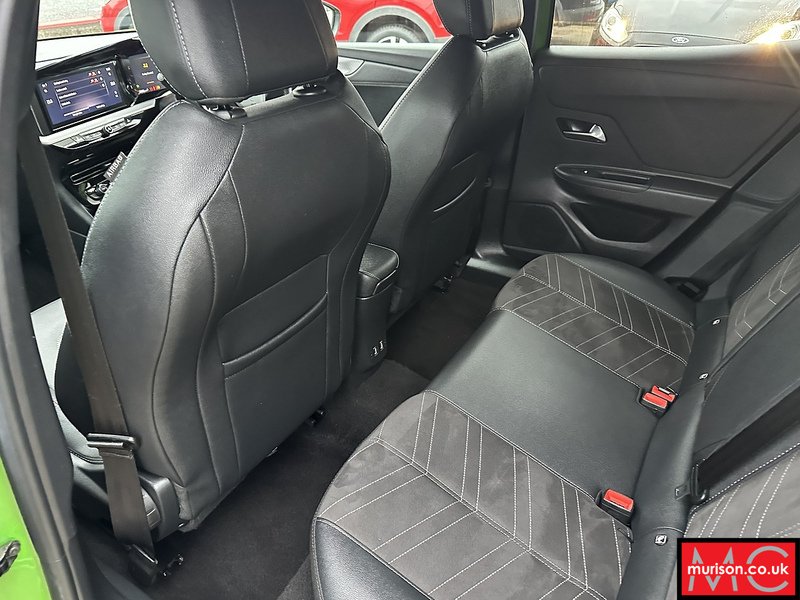 Vauxhall 1.2 Turbo Ultimate SUV 5dr Petrol Manual Euro 6 (s/s) (136 ps)