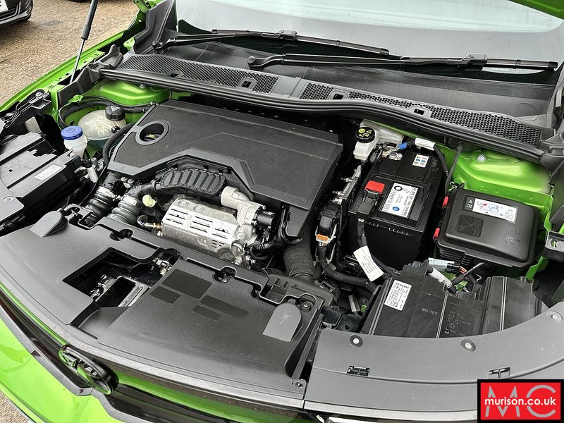 Vauxhall 1.2 Turbo Ultimate SUV 5dr Petrol Manual Euro 6 (s/s) (136 ps)