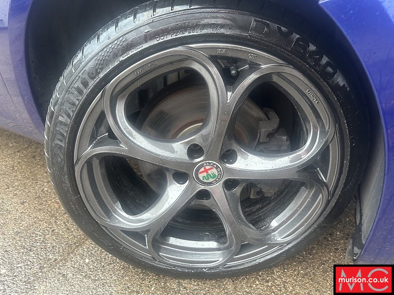 Alfa Romeo Giulietta Jtdm-2 Super Hatchback 2.0 Manual Diesel