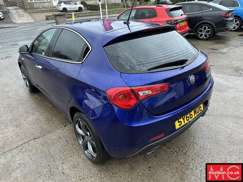 Alfa Romeo Giulietta Jtdm-2 Super Hatchback 2.0 Manual Diesel