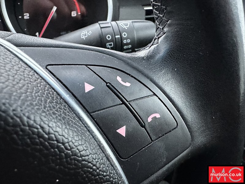 Alfa Romeo Giulietta Jtdm-2 Super Hatchback 2.0 Manual Diesel