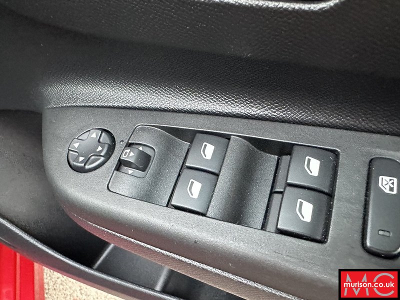 Vauxhall 1.2 Turbo Ultimate Hatchback 5dr Petrol Manual Euro 6 (s/s) (100 ps)