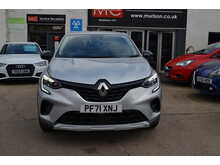 Renault Captur TCe Iconic 