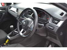 Renault Captur TCe Iconic 