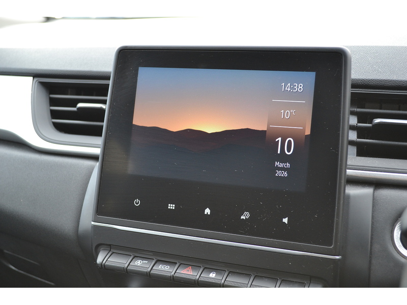 Renault 1.0 TCe Iconic SUV 5dr Petrol Manual Euro 6 (s/s) (90 ps)