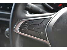 Renault Captur TCe Iconic 