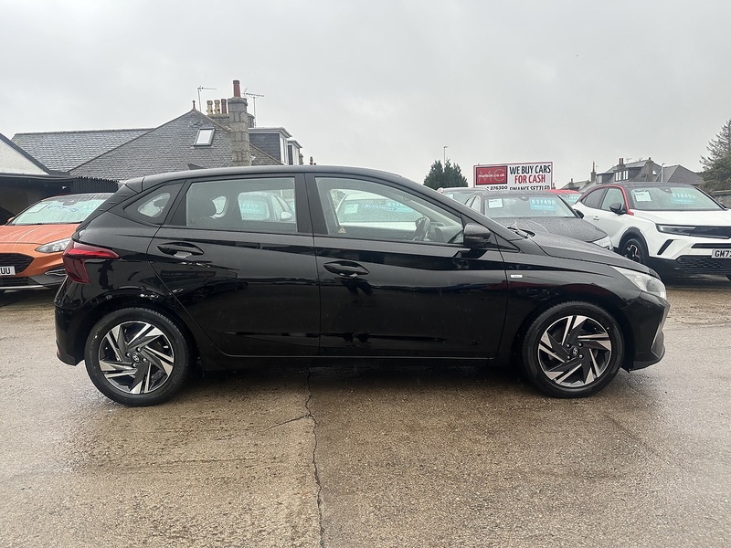 Hyundai 1.0 T-GDi MHEV SE Connect Hatchback 5dr Petrol Hybrid Manual Euro 6 (s/s) (100 ps)