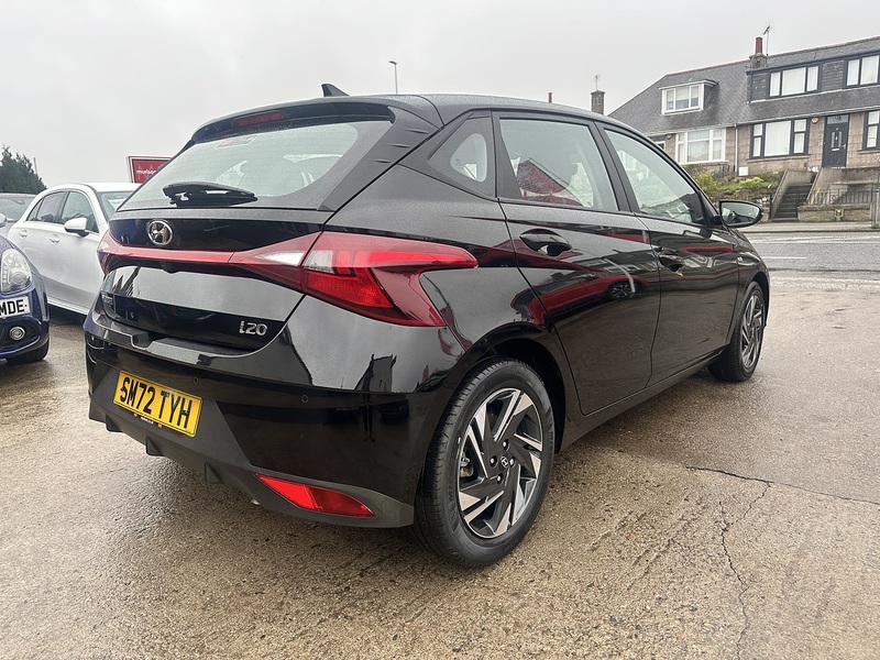 Hyundai 1.0 T-GDi MHEV SE Connect Hatchback 5dr Petrol Hybrid Manual Euro 6 (s/s) (100 ps)