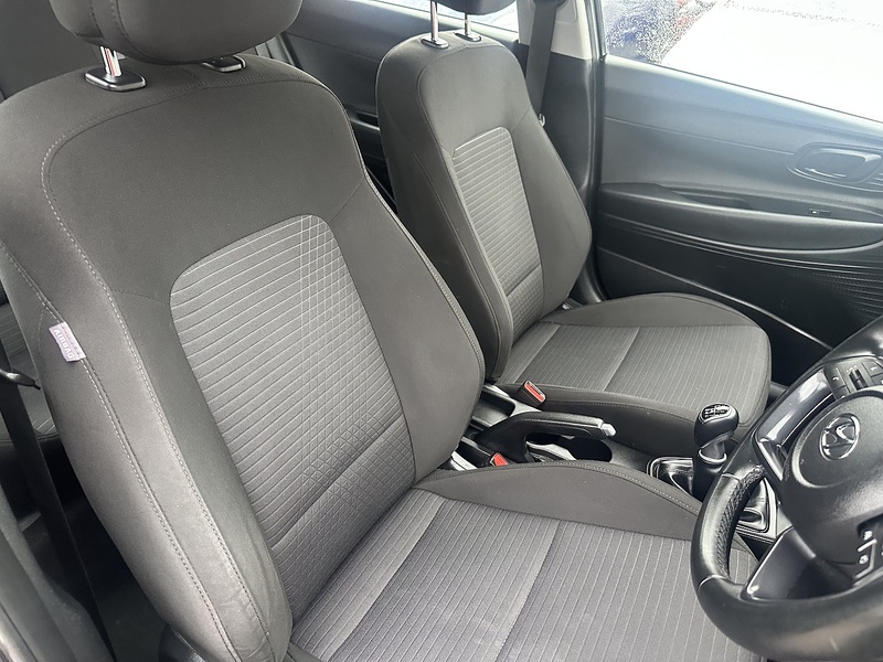 Hyundai 1.0 T-GDi MHEV SE Connect Hatchback 5dr Petrol Hybrid Manual Euro 6 (s/s) (100 ps)