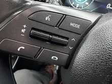 Hyundai i20 T-GDi MHEV SE Connect 