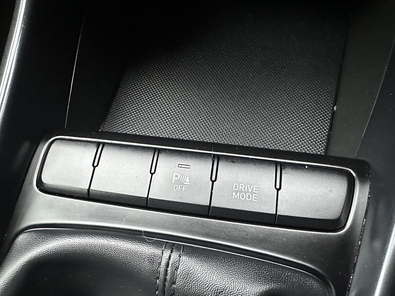 Hyundai 1.0 T-GDi MHEV SE Connect Hatchback 5dr Petrol Hybrid Manual Euro 6 (s/s) (100 ps)