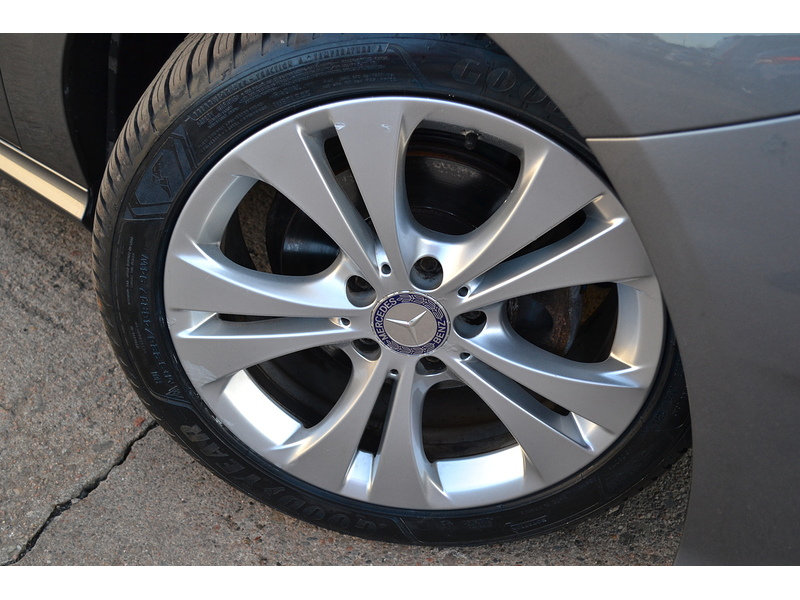 Mercedes-Benz 1.5 B180d Sport MPV 5dr Diesel Manual Euro 6 (s/s) (109 ps)