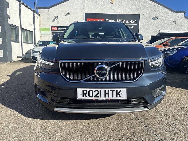 Volvo 2.0 B4 MHEV Inscription SUV 5dr Petrol Hybrid Auto AWD Euro 6 (s/s) (197 ps)