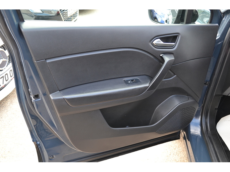 Renault 1.0 TCe evolution SUV 5dr Petrol Manual Euro 6 (s/s) (90 ps)