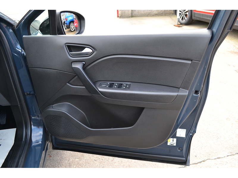 Renault 1.0 TCe evolution SUV 5dr Petrol Manual Euro 6 (s/s) (90 ps)