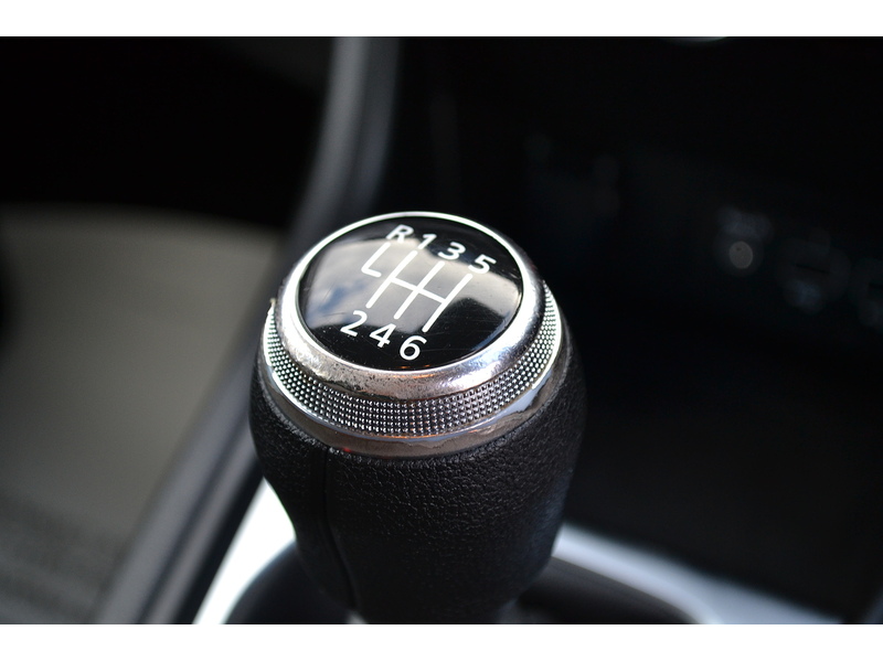 Renault 1.0 TCe evolution SUV 5dr Petrol Manual Euro 6 (s/s) (90 ps)