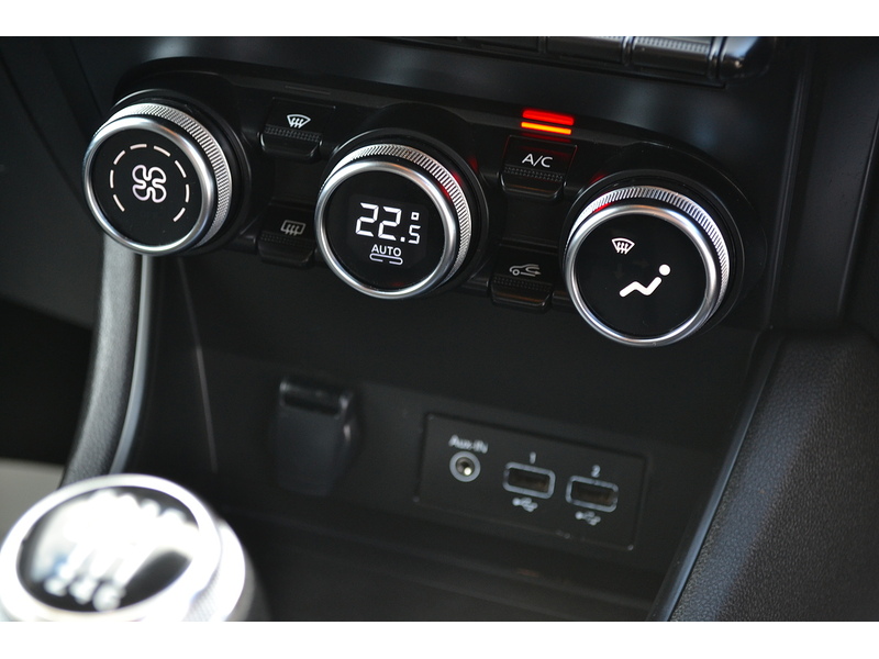 Renault 1.0 TCe evolution SUV 5dr Petrol Manual Euro 6 (s/s) (90 ps)