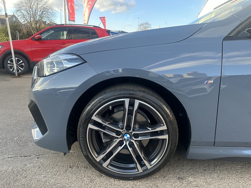 BMW 1.5 218i M Sport Saloon 4dr Petrol Manual Euro 6 (s/s) (136 ps)