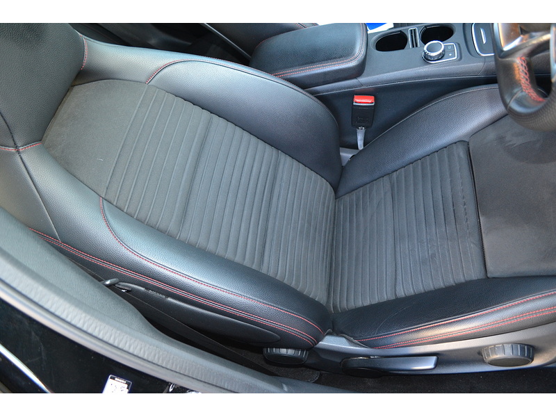 Mercedes-Benz 1.6 GLA200 AMG Line Edition SUV 5dr Petrol 7G-DCT Euro 6 (s/s) (156 ps)