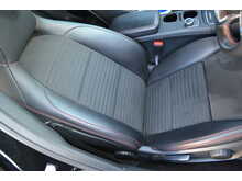 Mercedes-Benz GLA GLA200 AMG Line Edition 