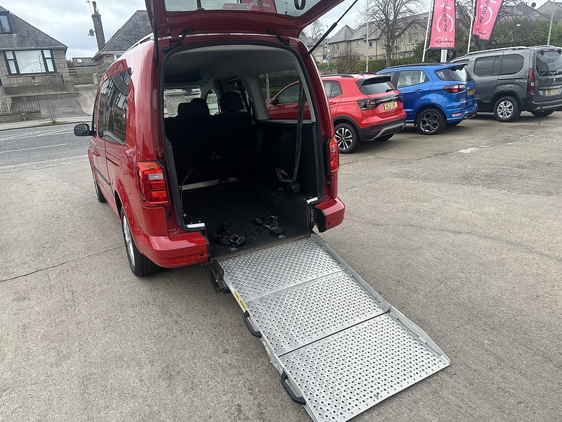 Volkswagen 2.0 TDi C20 Maxi Combi Van 5dr Diesel Manual FWD (Window) (128 g/km, 101 bhp)