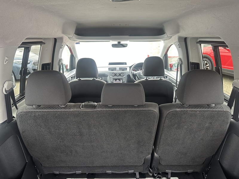 Volkswagen 2.0 TDi C20 Maxi Combi Van 5dr Diesel Manual FWD (Window) (128 g/km, 101 bhp)