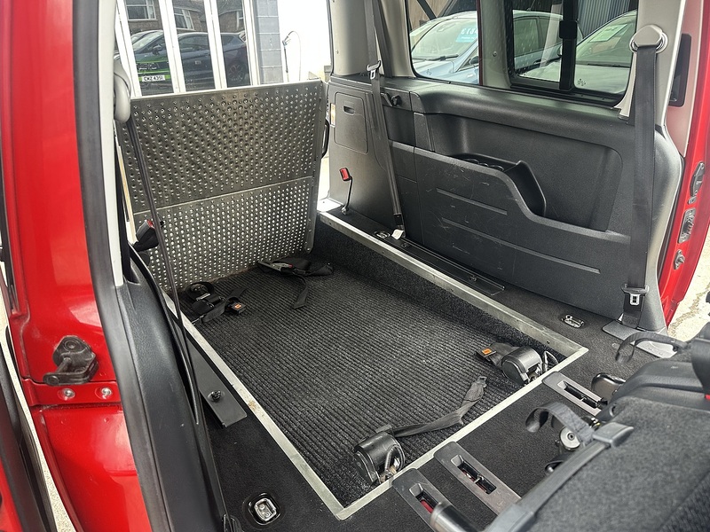 Volkswagen 2.0 TDi C20 Maxi Combi Van 5dr Diesel Manual FWD (Window) (128 g/km, 101 bhp)