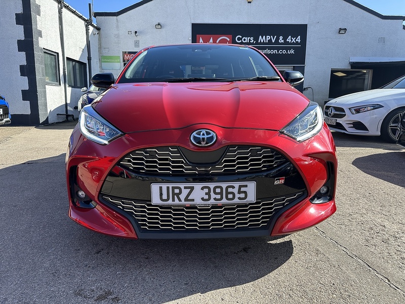 Toyota 1.5 VVT-h GR SPORT Hatchback 5dr Petrol Hybrid E-CVT Euro 6 (s/s) (116 ps)