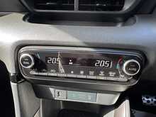 Toyota Yaris VVT-h GR SPORT 