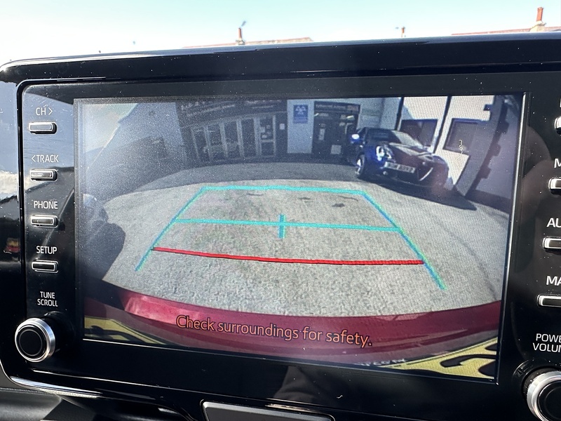 Toyota 1.5 VVT-h GR SPORT Hatchback 5dr Petrol Hybrid E-CVT Euro 6 (s/s) (116 ps)