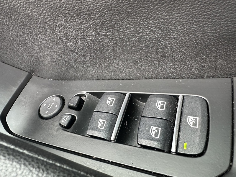 BMW 3.0 30d MHT M Sport SUV 5dr Diesel Hybrid Auto xDrive Euro 6 (s/s) (286 ps)