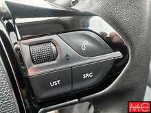 Peugeot 2008 PureTech Active Premium + 