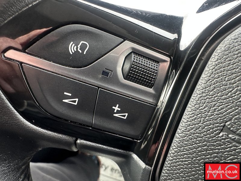 Peugeot 1.2 PureTech Active Premium + SUV 5dr Petrol Manual Euro 6 (s/s) (100 ps)