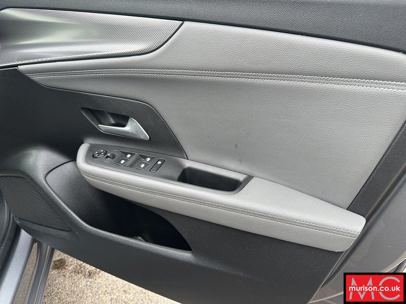 Vauxhall 1.2 Turbo Elite Edition SUV 5dr Petrol Manual Euro 6 (s/s) (100 ps)